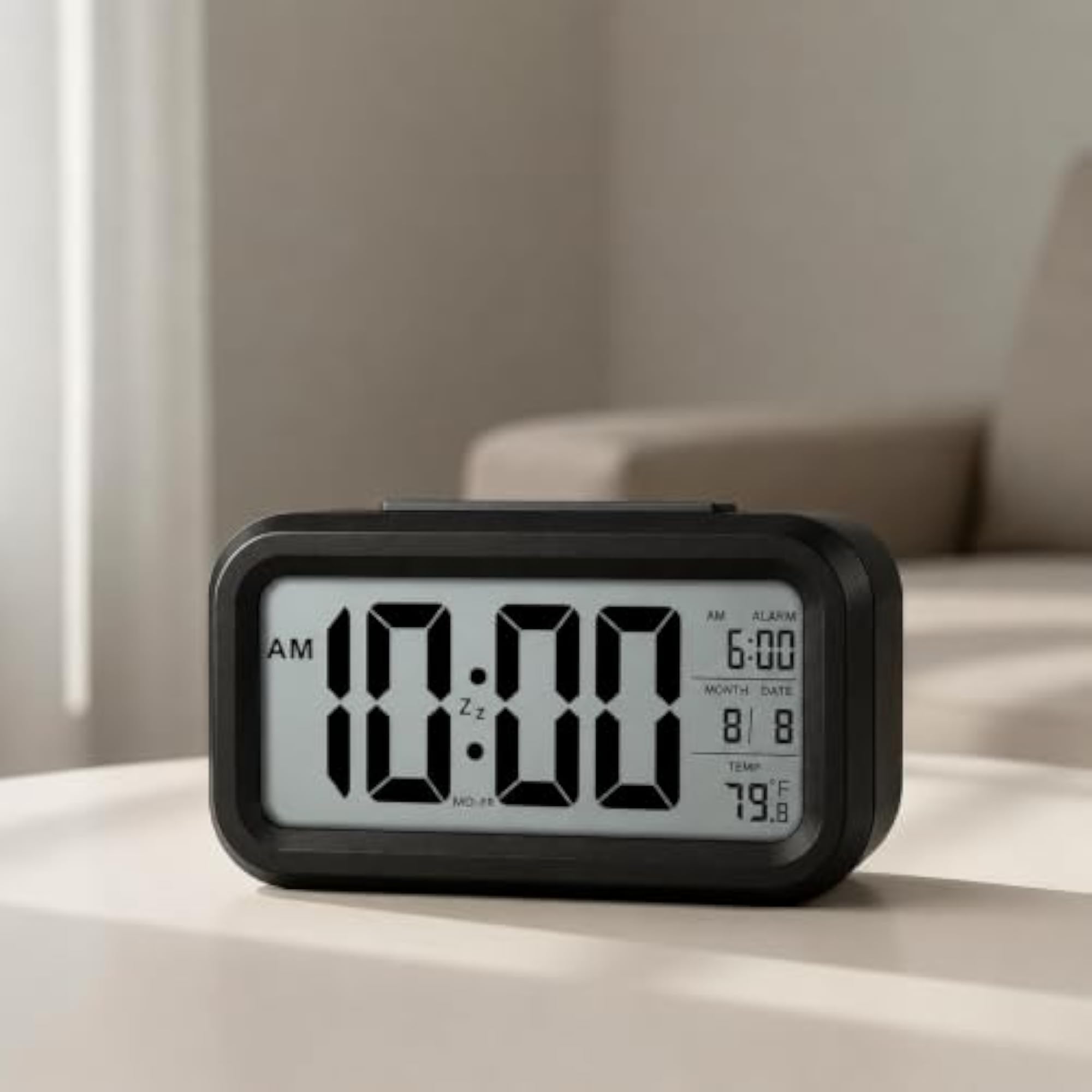 Digital Alarm Clock with Automatic Sensor
